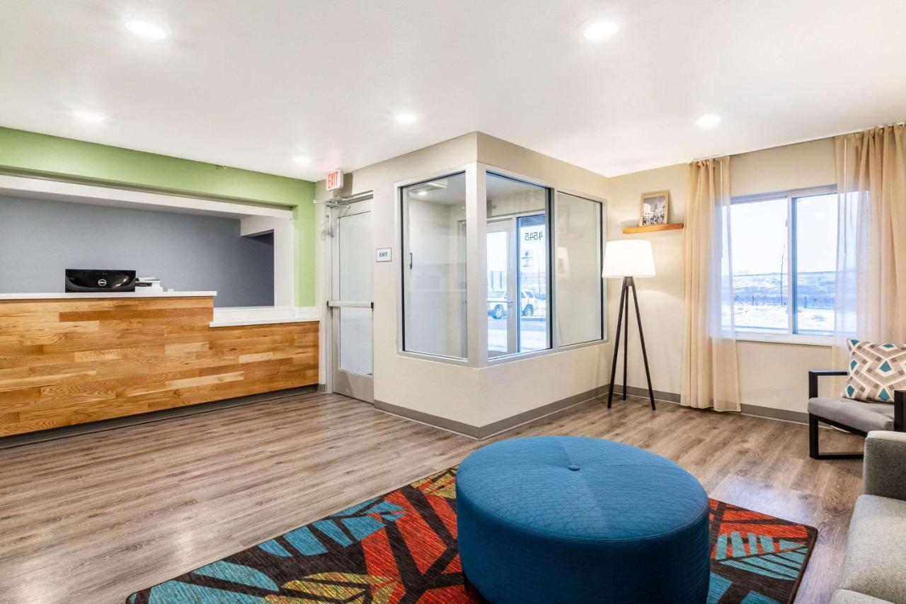 Woodspring Suites Indianapolis Airport South 외부 사진