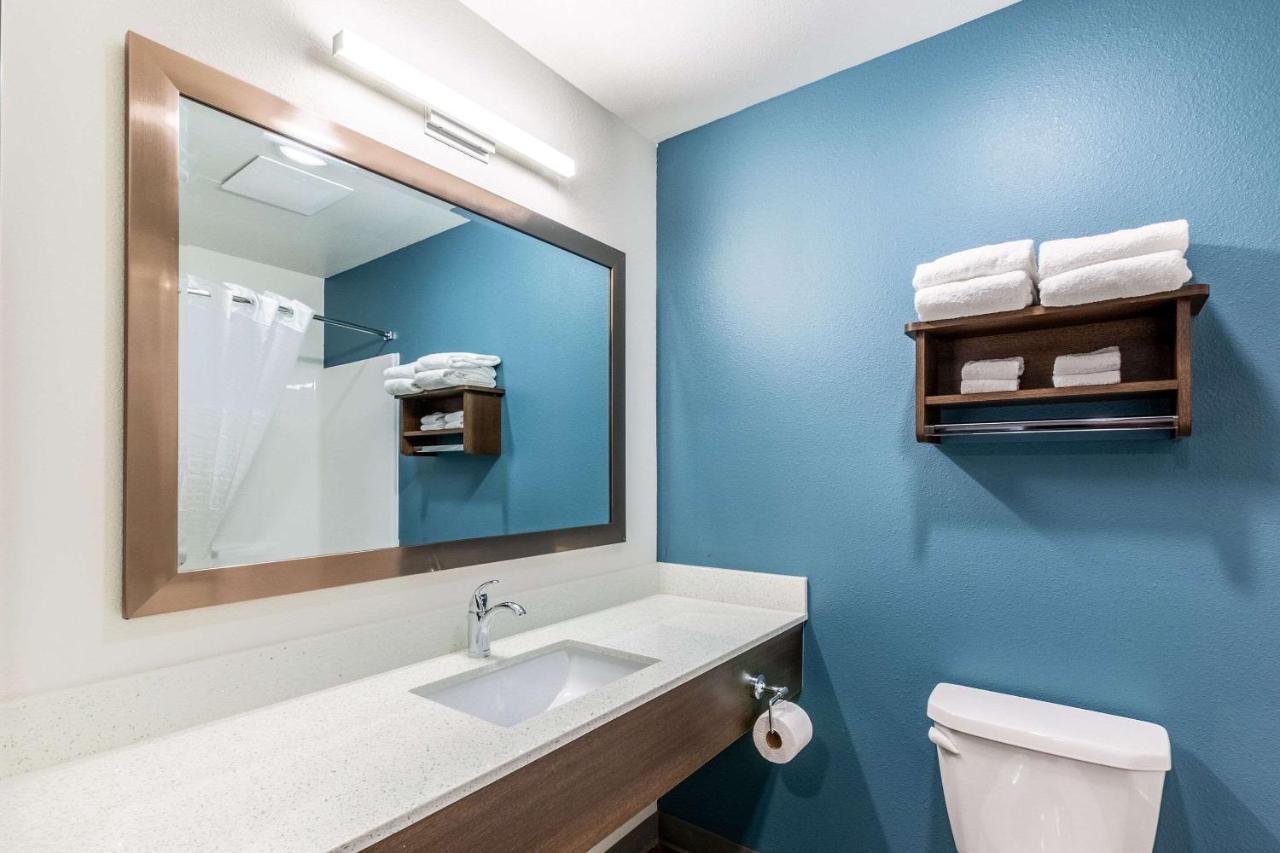 Woodspring Suites Indianapolis Airport South 외부 사진